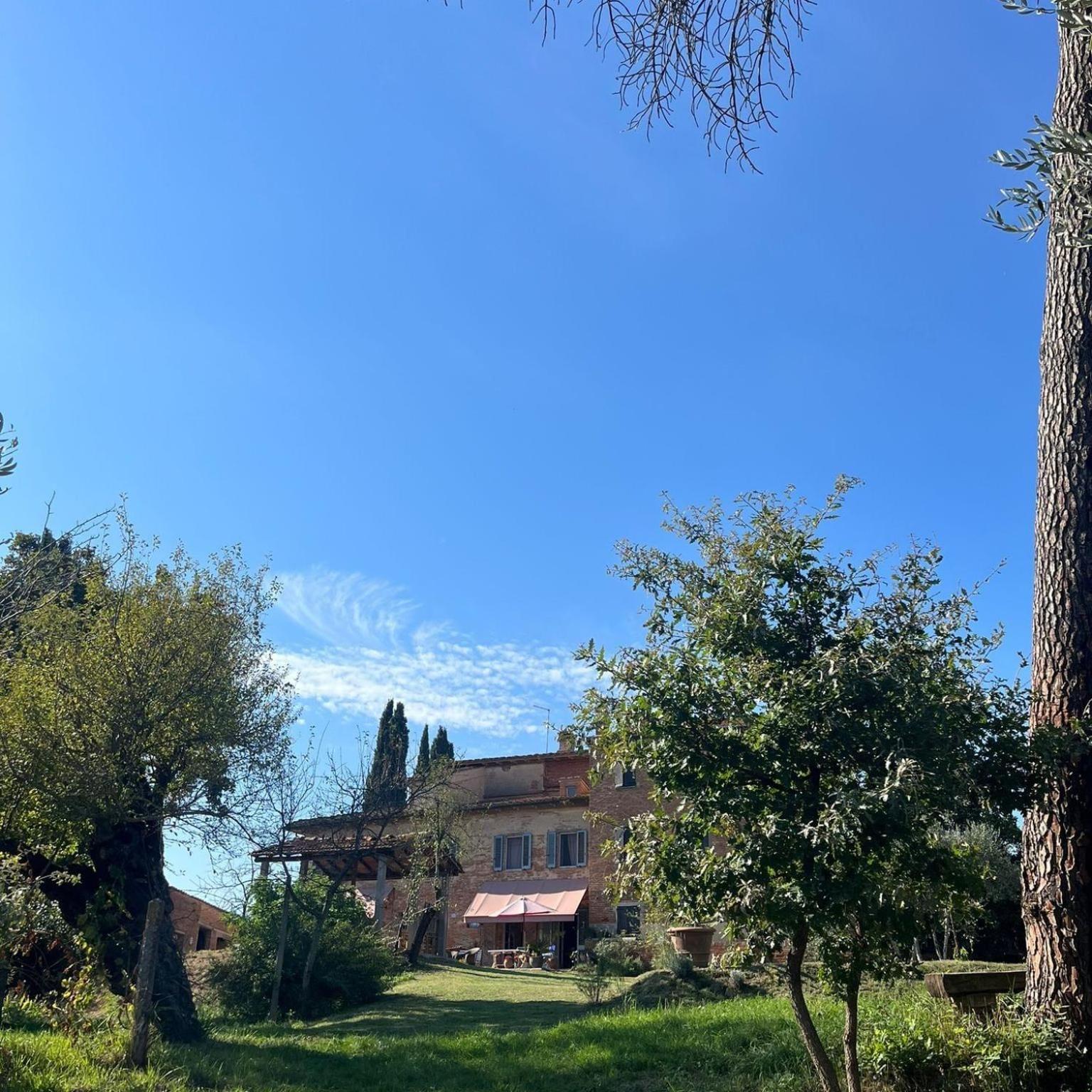 Casa Ezio Marchi Bed and Breakfast Bettolle Εξωτερικό φωτογραφία