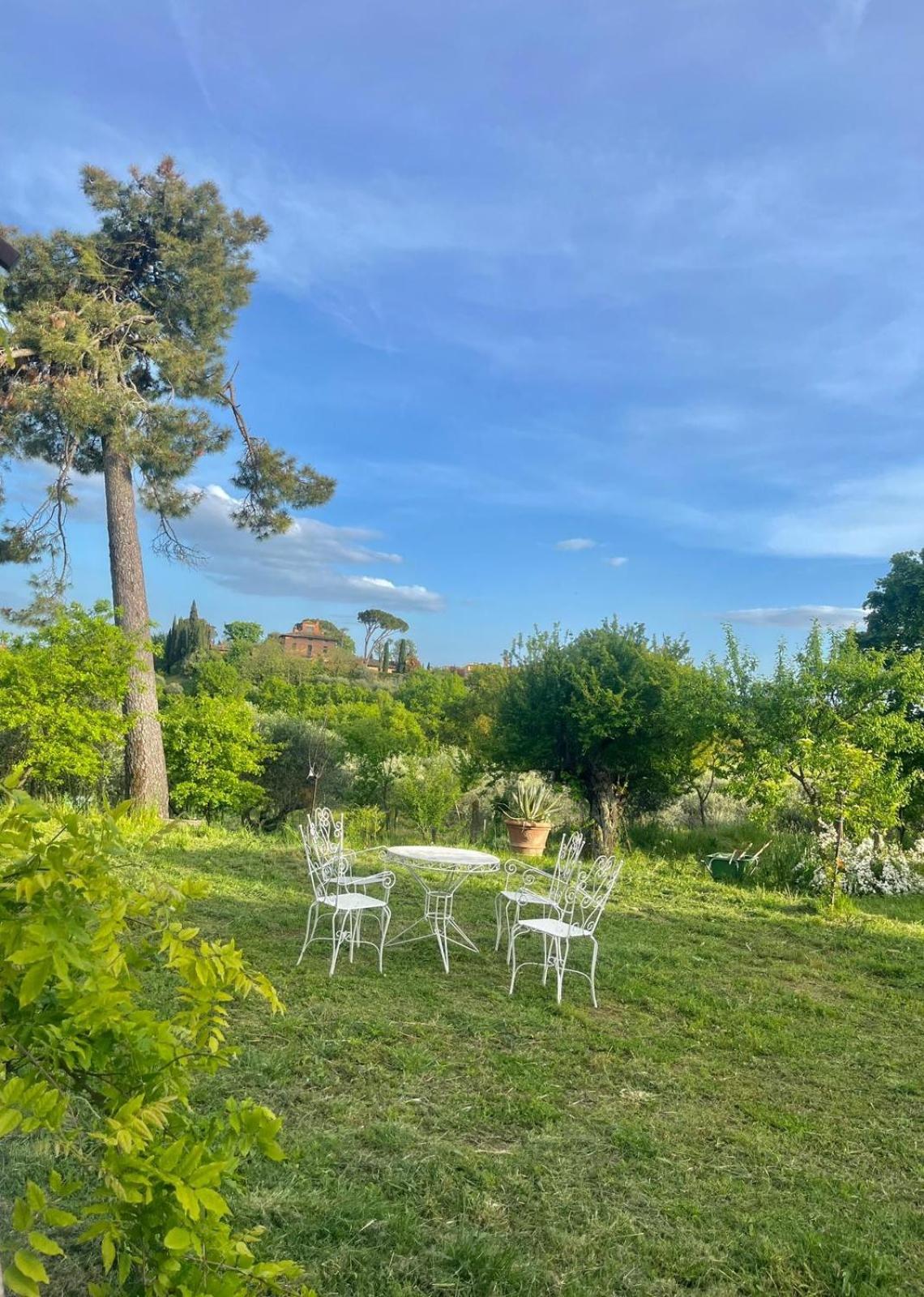 Casa Ezio Marchi Bed and Breakfast Bettolle Εξωτερικό φωτογραφία